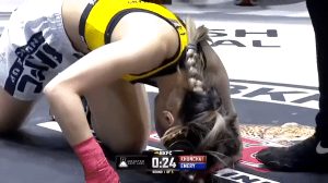Female Boxer flashes after knockout