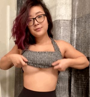some nice tits on ling ling