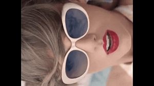 Tay Swift – Candy Ass Play!
